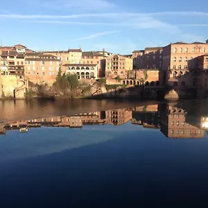 https://comfort-and-fab-views.midi-pyreneeshotels.com